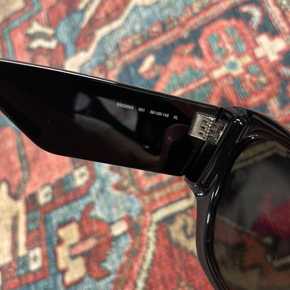 NWOT Balenciaga Cat Eye Sunglasses in Black main image 6